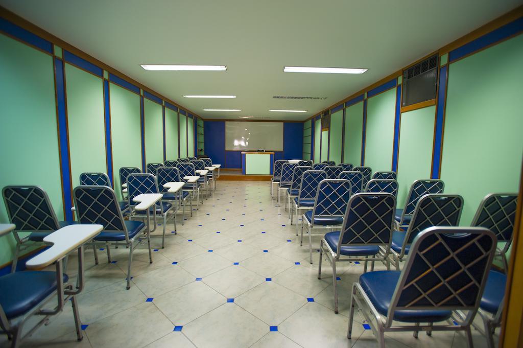 Hotel Premium Plaza Muriae Luaran gambar