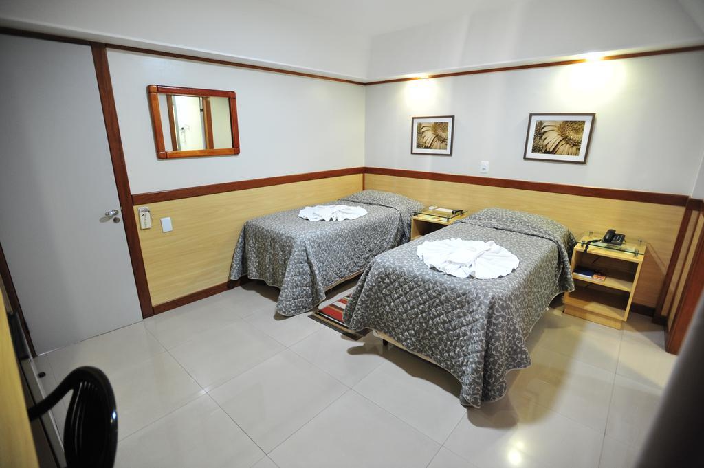Hotel Premium Plaza Muriae Luaran gambar