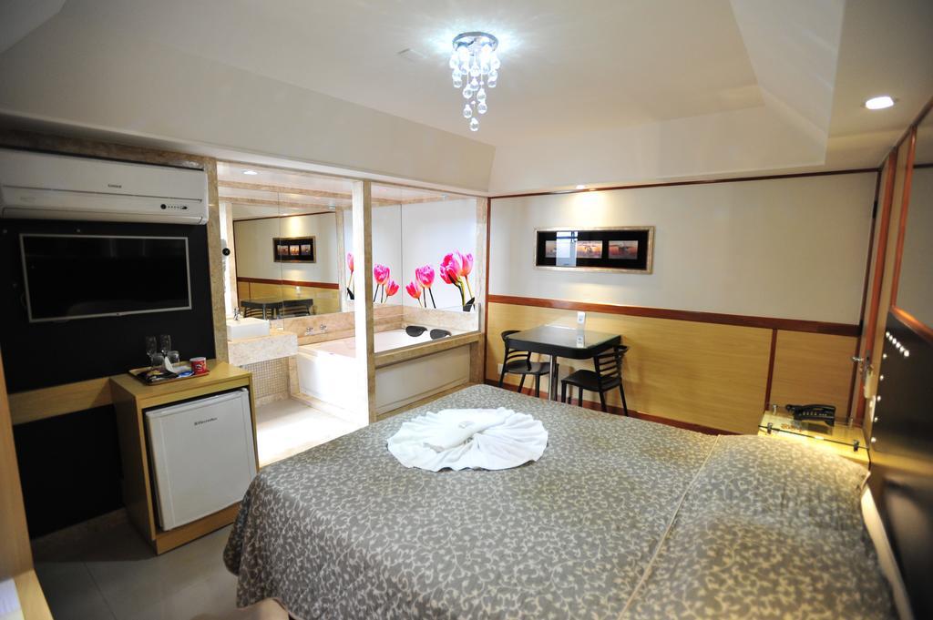 Hotel Premium Plaza Muriae Luaran gambar