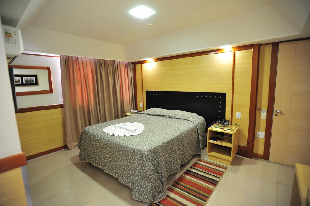 Hotel Premium Plaza Muriae Luaran gambar