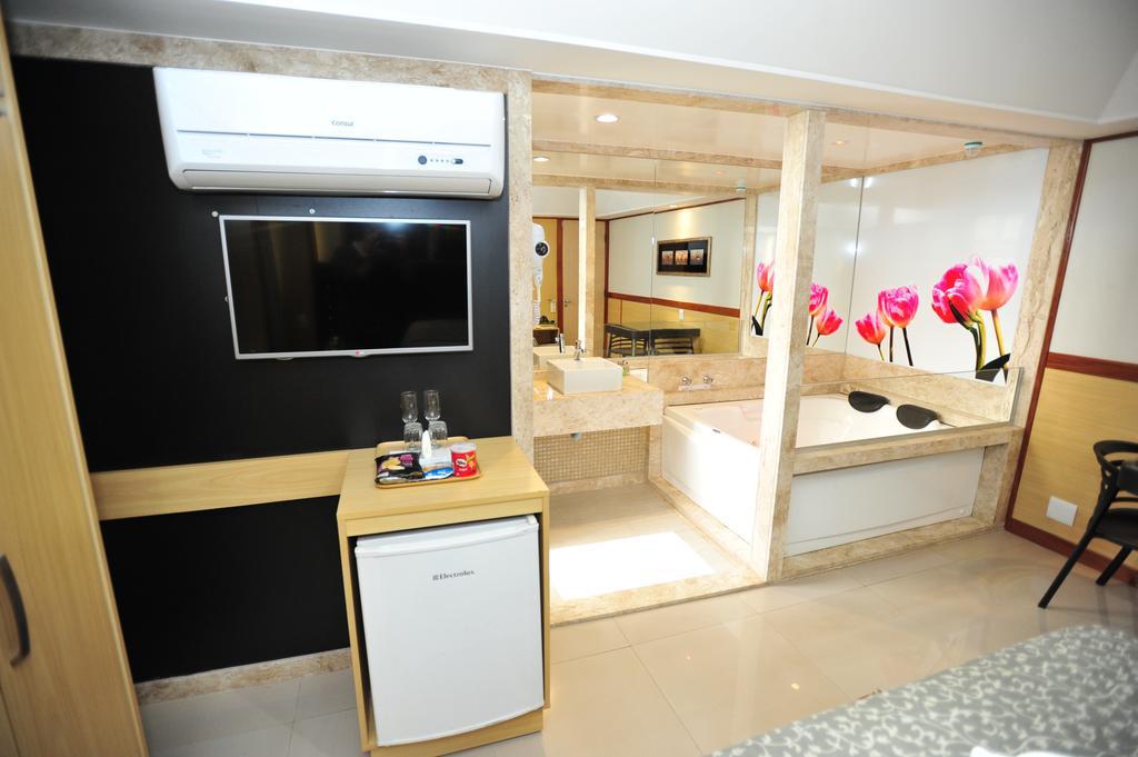 Hotel Premium Plaza Muriae Luaran gambar