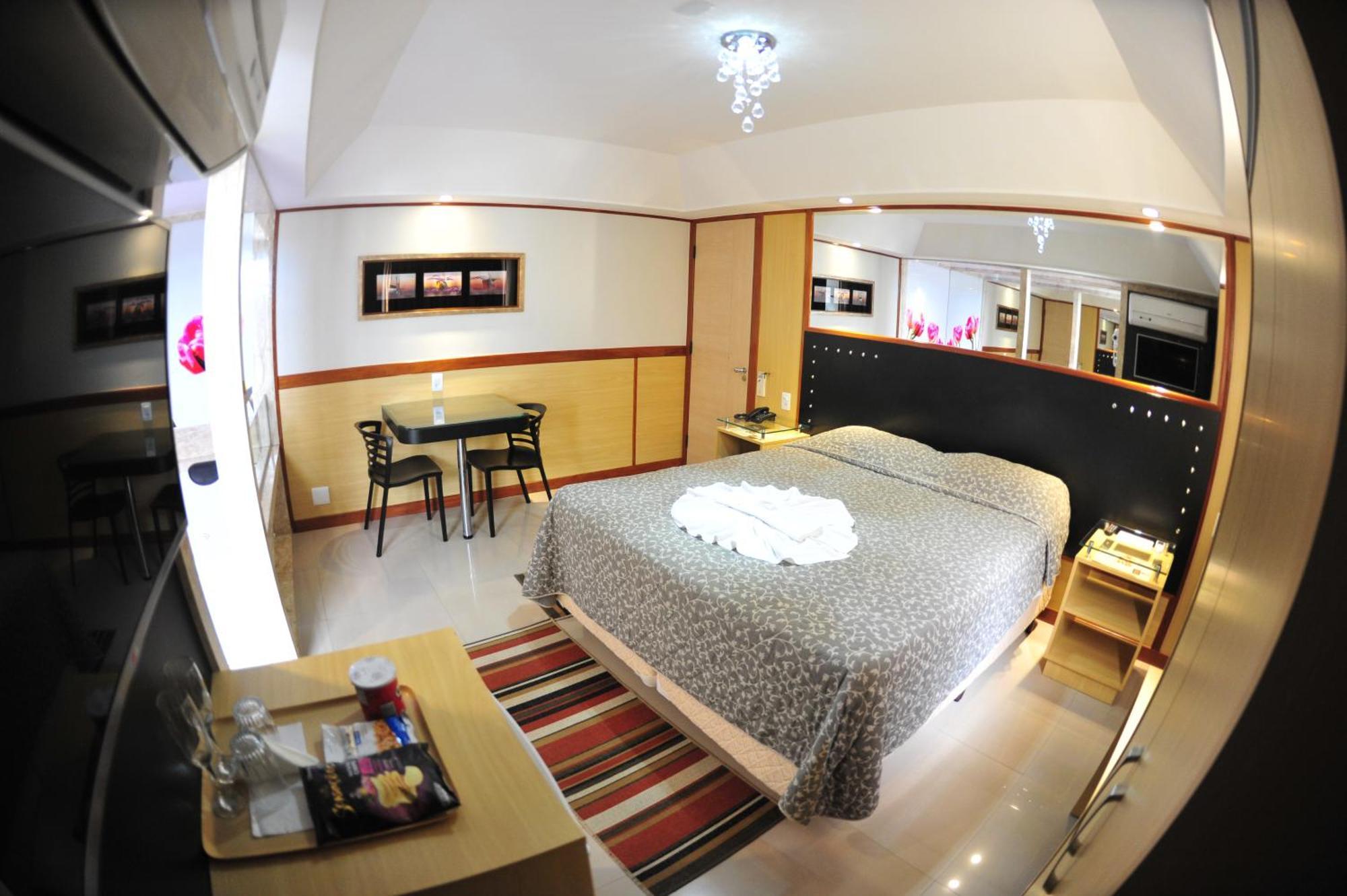 Hotel Premium Plaza Muriae Luaran gambar